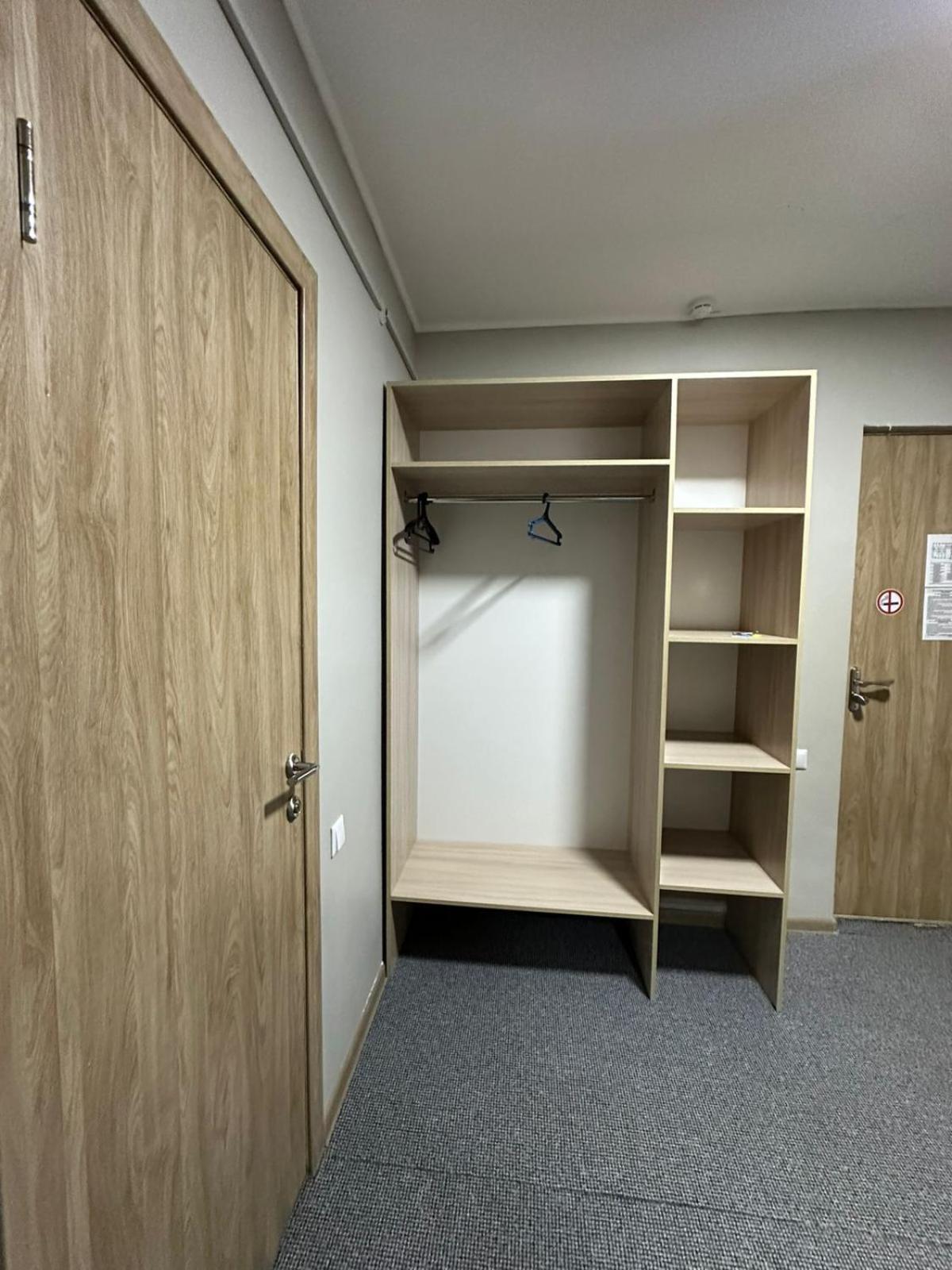 Гостиница Kokshe Inn Kökchetaou Extérieur photo